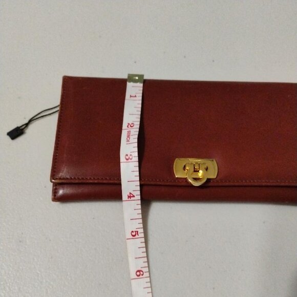 Salvatore Ferragamo Gancini Leather Clip Long Wallet - Picture 14 of 14